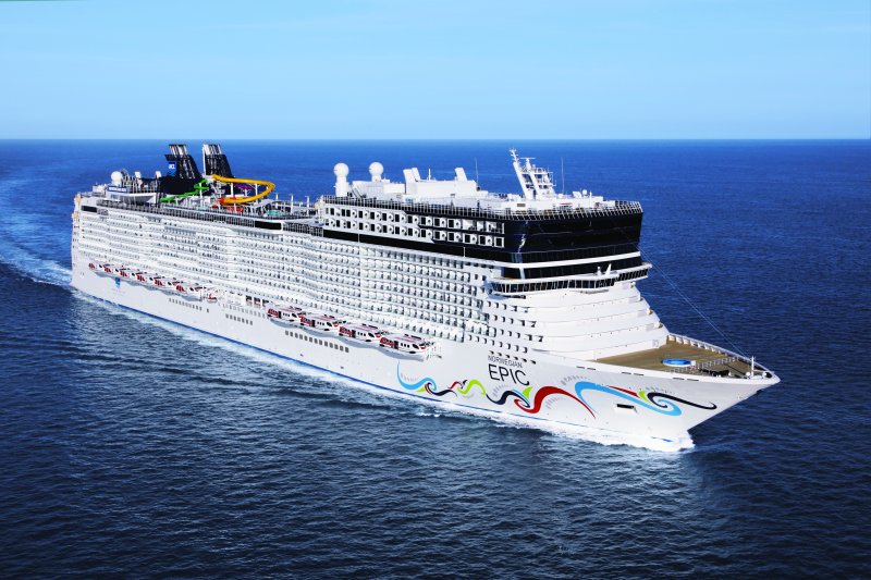 7-day Cruise to Caribbean: Great Stirrup Cay & Dominican Republic from Orlando & Beaches (Port Canaveral) on Norwegian Epic